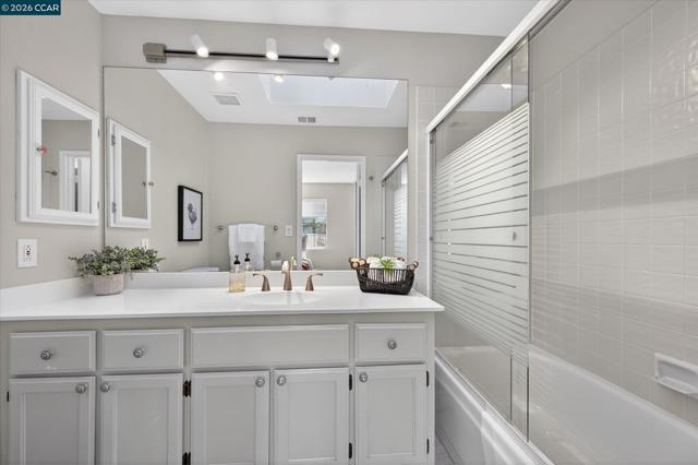 Image 24 of 30 For 1358 Walden Rd