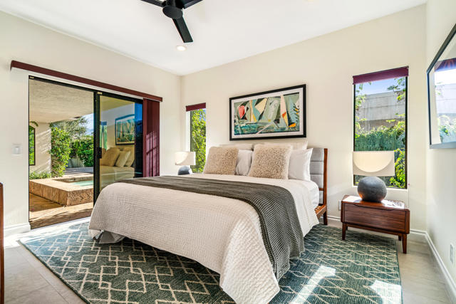 1399 N ViA Donna, Palm Springs CA: https://media.crmls.org/mediaz/70d9608f-f8a9-4cdc-8f7b-17450ec7b554.jpg