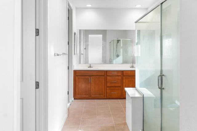 390 Tanoak Street, Hollister CA: https://media.crmls.org/mediaz/70dad4bf-7606-4f57-8d3a-3f8b1b2ea419.jpg