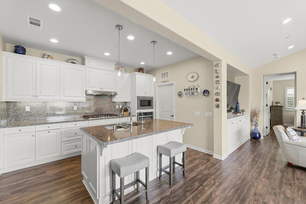 8121 Auberge - photo 13