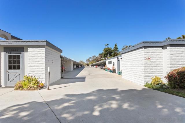 3606 Vista Rey, Oceanside CA: https://media.crmls.org/mediaz/70dd6554-d853-4777-883f-2f805dcdd492.jpg