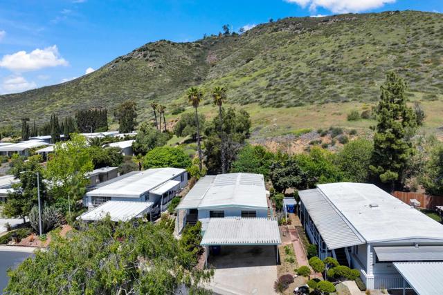 1120 Pepper Dr, El Cajon CA: https://media.crmls.org/mediaz/70dd65c8-fd52-4425-9638-5d0796d27482.jpg