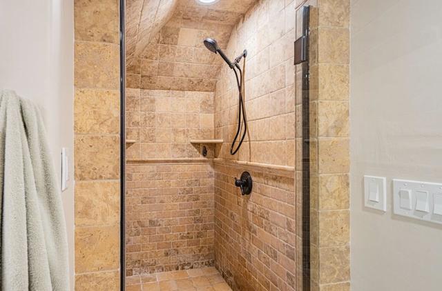 11394 Saddle Road, Monterey CA: https://media.crmls.org/mediaz/70dd9b0a-ed13-4c2b-becb-f54bb9a282e7.jpg