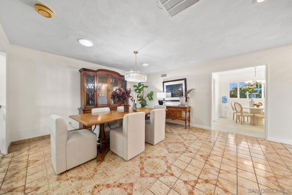 1261 Catalina - photo 12