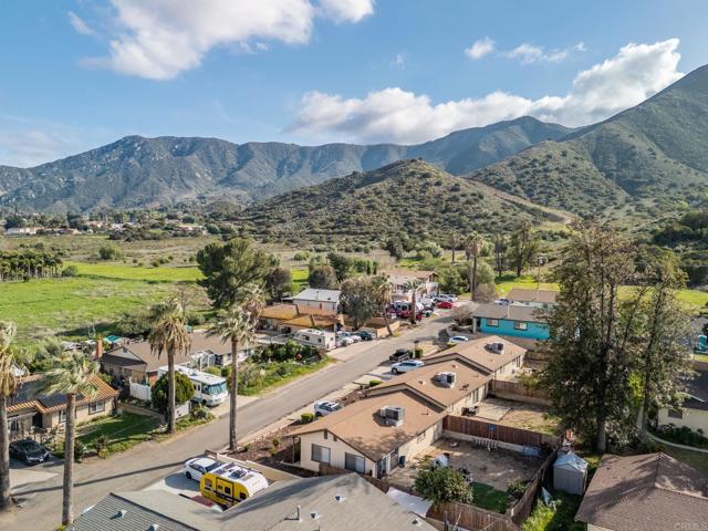 Detail Gallery Image 25 of 43 For 33115 Evergreen Sreet, Lake Elsinore,  CA 92530 - 5 Beds | 3 Baths