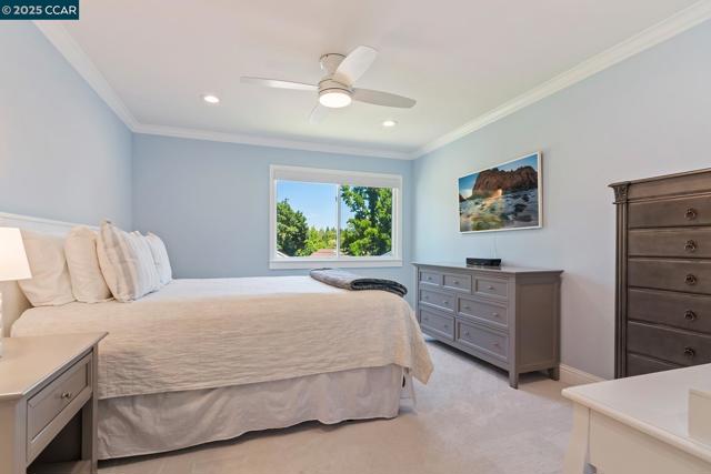 341 Scottsdale Rd., Pleasant Hill CA: https://media.crmls.org/mediaz/70de4b64-2c21-49d3-9bdd-acc7b0f4c882.jpg