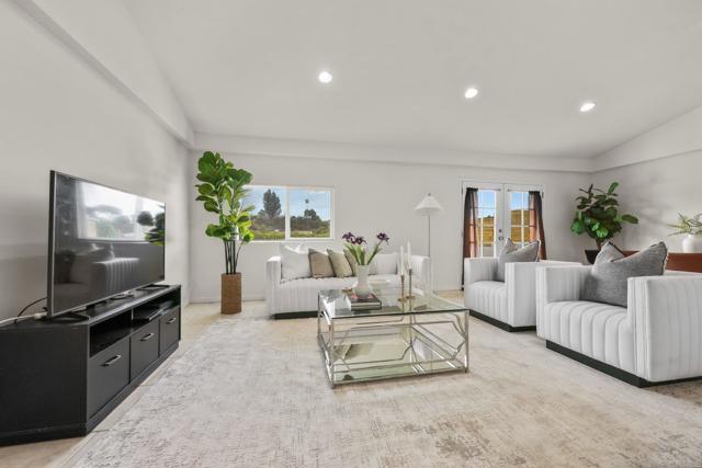 Detail Gallery Image 7 of 39 For 6865 Airoso Ave, San Diego,  CA 92120 - 3 Beds | 2 Baths