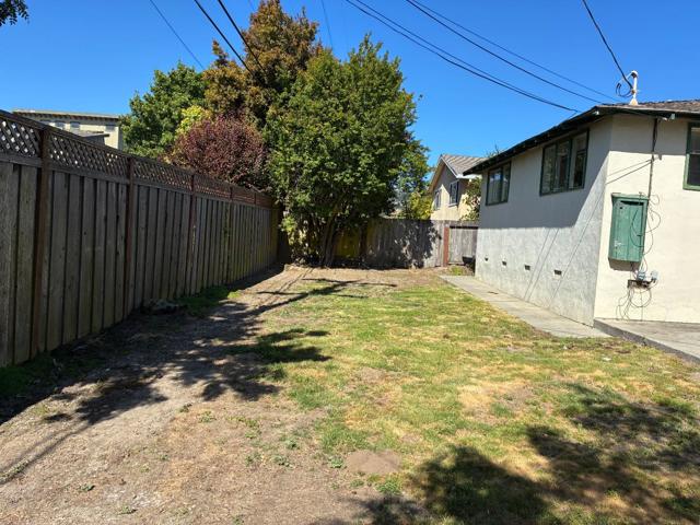 2475 Lexington Way, San Bruno CA: https://media.crmls.org/mediaz/70dfc882-1fbf-439d-b592-f026bdc1ee45.jpg