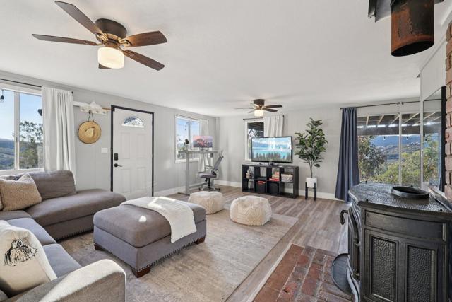 26086 Bear Valley Heights Road, Escondido CA: https://media.crmls.org/mediaz/70e0f540-8c38-4ecb-a570-dfe5d1cbbb2f.jpg