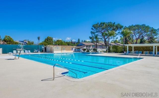 18197 Valladares Dr, San Diego CA: https://media.crmls.org/mediaz/70e0fa3a-59f9-4ba4-aee4-1227ab0a3854.jpg