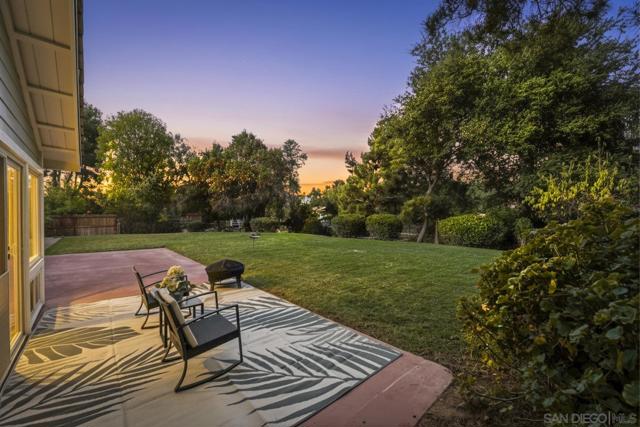 16120 Poderio Ct., Ramona CA: https://media.crmls.org/mediaz/70e22f2e-c98f-4537-a000-75ae9b852b23.jpg