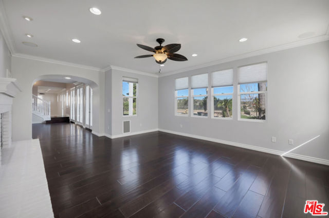 Image 21 of 69 For 25417 Magnolia Lane