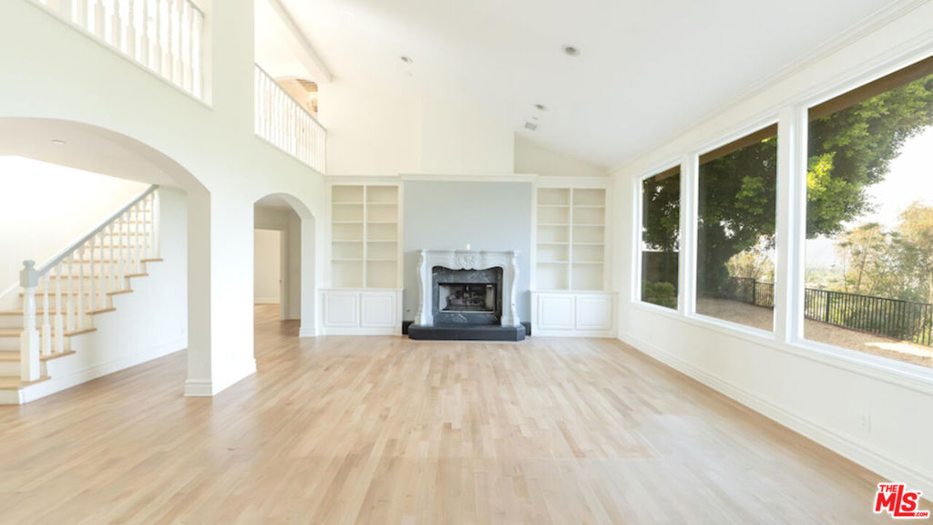10900 Terryview DriveStudio City img 26