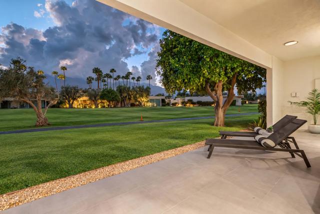 80 Lakeview Drive, Palm Springs, CA 92264