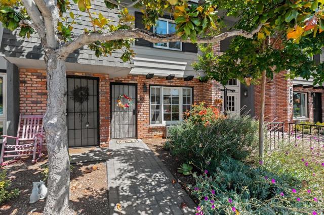 8150 Lemon Ave, La Mesa CA: https://media.crmls.org/mediaz/70e4f549-3f80-4c8c-9f6c-2c47d23628c2.jpg