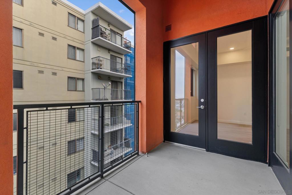 3922 Park Blvd - photo 2