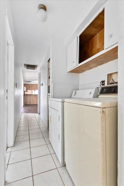 32222 Cody Avenue, Thousand Palms CA: https://media.crmls.org/mediaz/70e55fa4-402a-45cc-82b4-386fdbbdb216.jpg