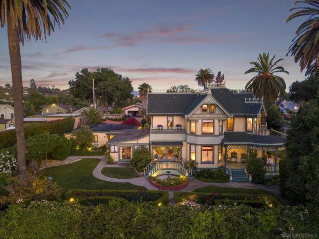 700 S Juniper, Escondido CA: https://media.crmls.org/mediaz/70e5982d-4c9e-469a-9c0d-5d0ba1ad73ba.jpg