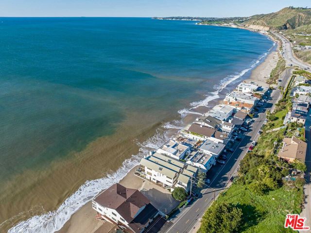 25360 Malibu Road photo 1