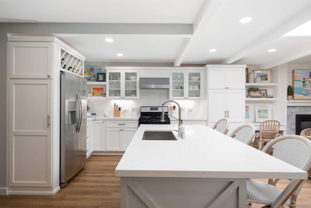 4874 Longford Street, San Diego CA: https://media.crmls.org/mediaz/70e5b1e2-4f6b-4b13-93d8-b3e1af9ed67d.jpg