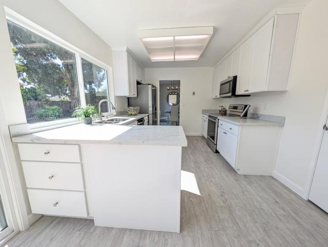 6104 Castello Drive, San Jose CA: https://media.crmls.org/mediaz/70e61d25-3a2b-41ce-8b6f-e17777eb6943.jpg