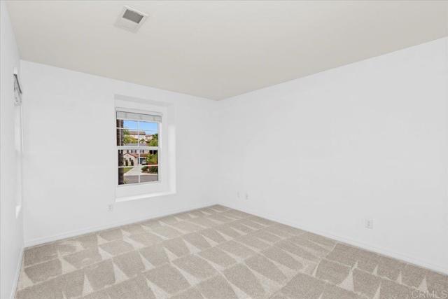 320 Crownview Ct, San Marcos CA: https://media.crmls.org/mediaz/70e62901-c7a1-4358-a5cb-db69ca1cf563.jpg