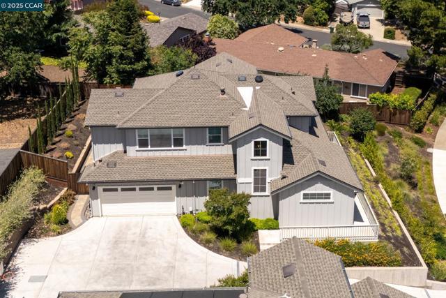 5540 Southbrook Drive, Clayton CA: https://media.crmls.org/mediaz/70e63f97-8f41-4ded-93cf-4e6a80239fb6.jpg