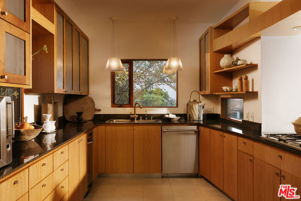 MLS #26857279 image #9
