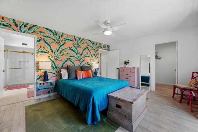 2134 S Sunshine Circle, Palm Springs, CA 92264