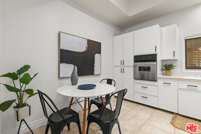 Drew Fenton | 11636 Montana Avenue Los Angeles CA | MLS: 7455561 Drew Fenton | 11636 Montana Avenue Los Angeles CA | MLS: 7455561