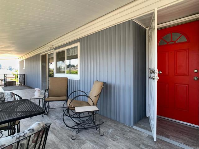 1351 Pepper Drive, El Cajon CA: https://media.crmls.org/mediaz/70e7baf3-fd0f-448d-9c4f-ac6feea35d09.jpg