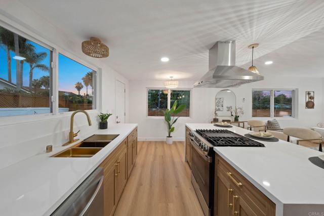Detail Gallery Image 15 of 40 For 709 Puebla St, Encinitas,  CA 92024 - 3 Beds | 2 Baths
