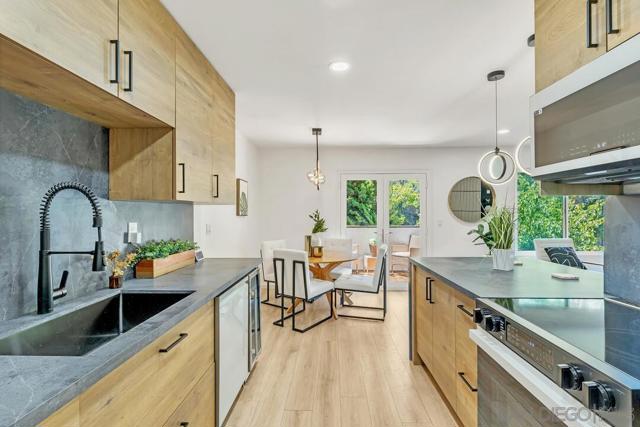 5055 Collwood Way, San Diego CA: https://media.crmls.org/mediaz/70e8c37b-e2b6-4a1e-bcec-6dd251f60ce0.jpg