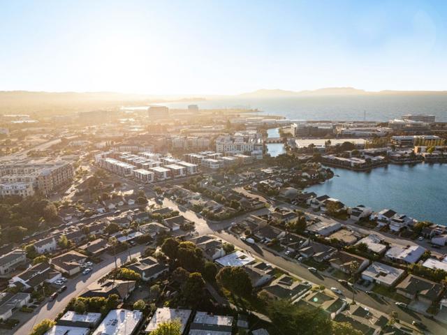 626 Harvester Drive, Foster City CA: https://media.crmls.org/mediaz/70e9aa74-4246-47db-95dc-0572dad09ab3.jpg