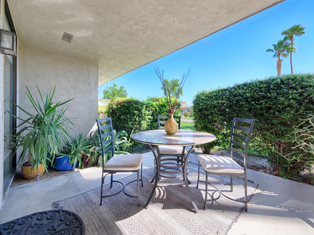 1150 Via Tenis, Palm Springs, CA 92262
