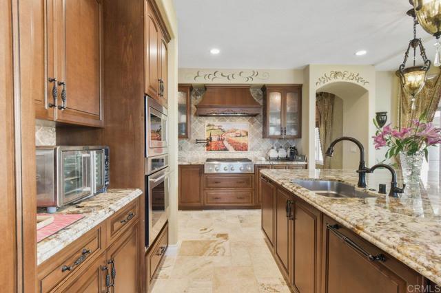 15718 Creek Hills Road, El Cajon CA: https://media.crmls.org/mediaz/70ea5eae-9fec-4b2c-a010-5c4273f00c28.jpg