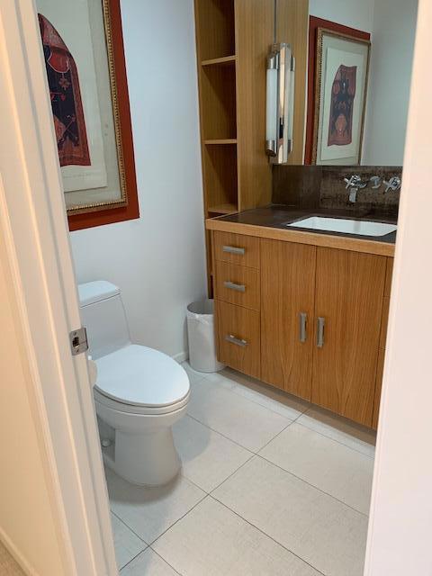 3045 N Cerritos Road, Palm Springs CA: https://media.crmls.org/mediaz/70ea8398-4e87-4d4a-9ea6-9f77485e56d2.jpg