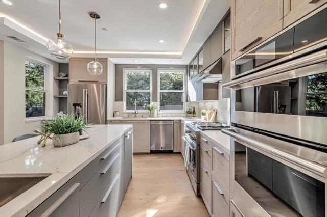 1066 Larch Avenue, Moraga CA: https://media.crmls.org/mediaz/70ecfcb0-dde1-402d-9568-c76a65755b79.jpg