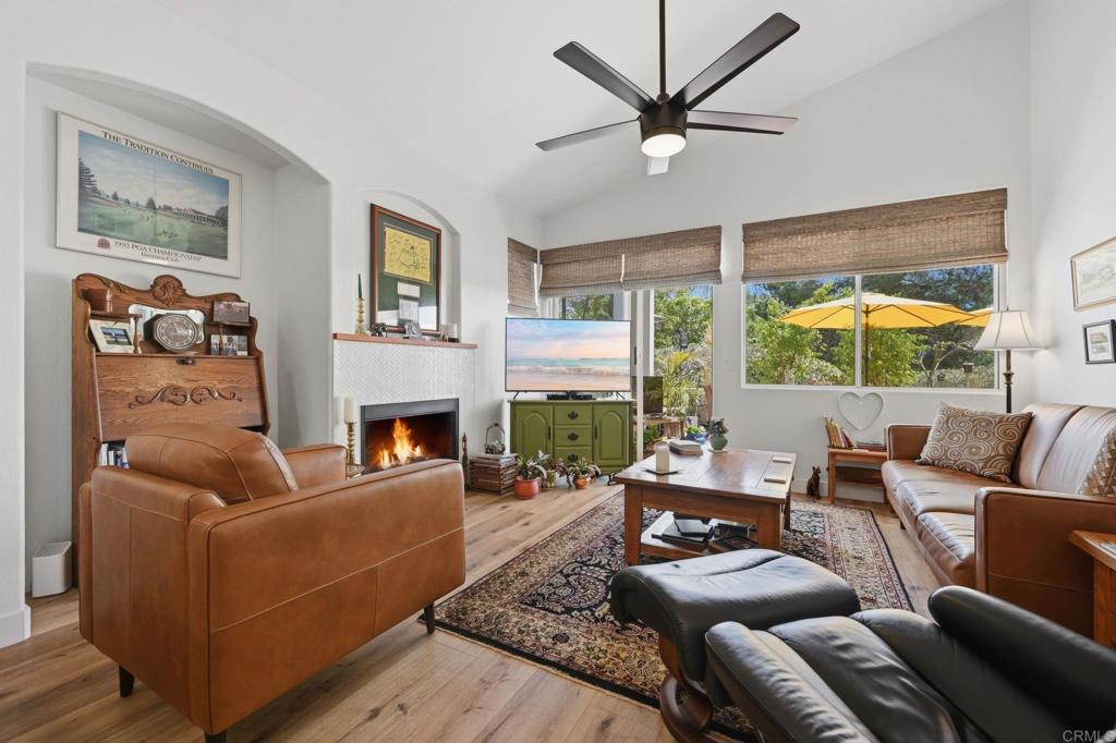 6043 Piros Way - photo 18