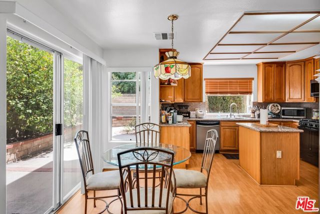 23234 Valerio Street, West Hills CA: https://media.crmls.org/mediaz/70ed63b5-e6c1-4077-ac13-4ab5677717ea.jpg