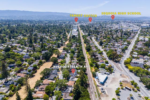 859 14th Avenue, Menlo Park CA: https://media.crmls.org/mediaz/70ee650e-e068-453d-acd4-c65fdb49e73f.jpg