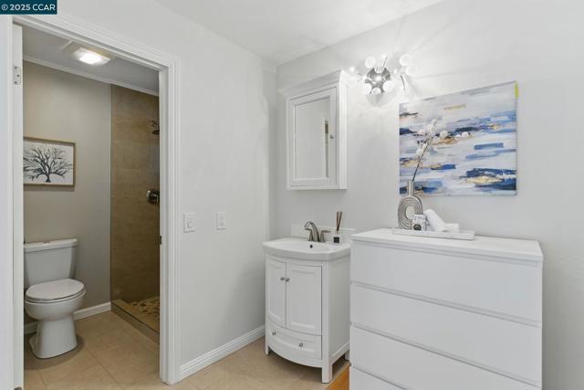 17 Bliss Ct., Pleasant Hill CA: https://media.crmls.org/mediaz/70f04dd5-8281-4c7d-9e1a-c349e60145a4.jpg