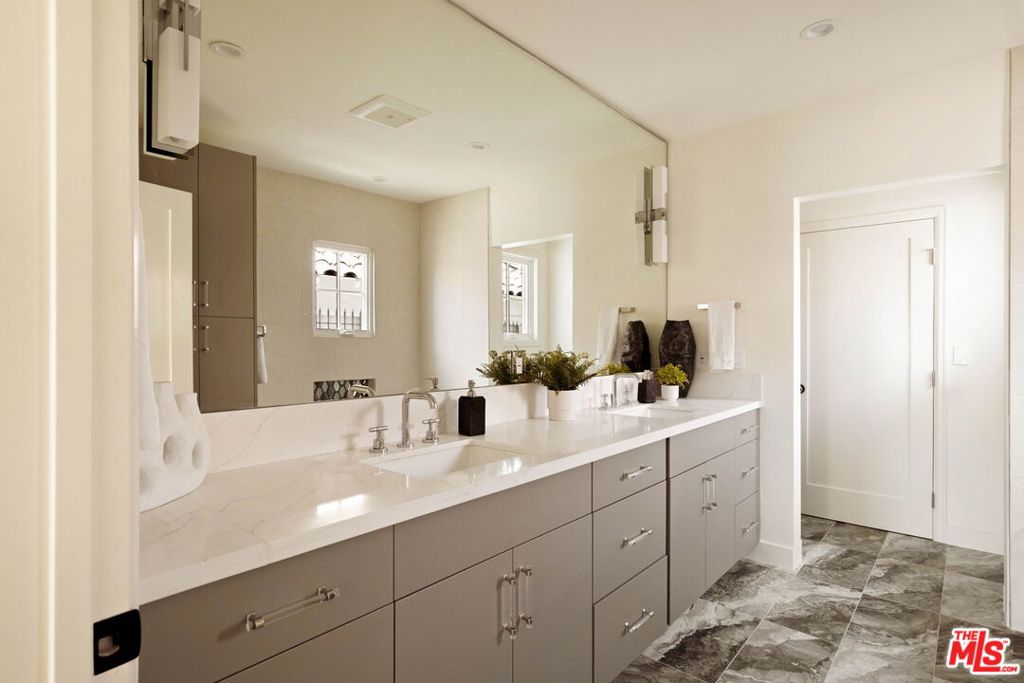 MLS #26863675 image #33