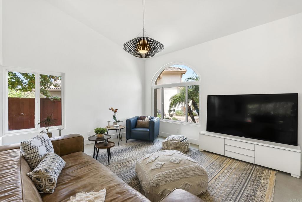 1609 Honeysuckle Court - photo 10