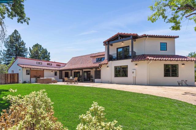 Image 1 of 42 For 850 Las Trampas Rd