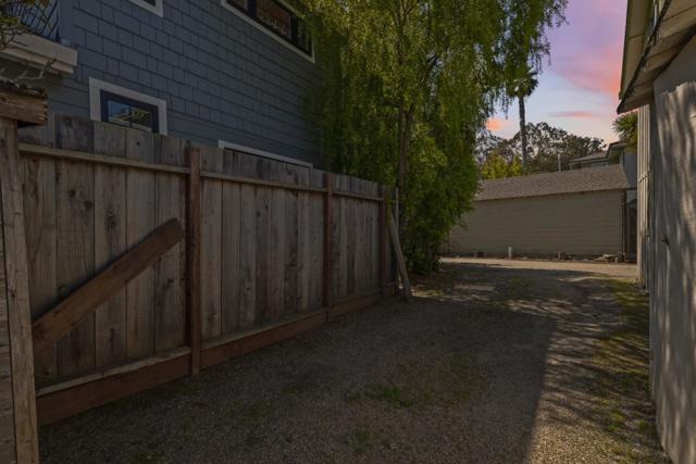 399 13th Avenue, Santa Cruz CA: https://media.crmls.org/mediaz/70f3dd41-b4b6-4c93-b427-8b2610e60663.jpg