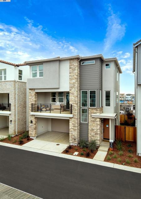 114 Compass Drive, Napa CA: https://media.crmls.org/mediaz/70f46ad6-38dc-4066-864f-969844694bb2.jpg