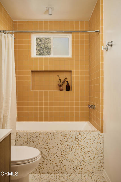 Detail Gallery Image 16 of 35 For 6002 Springvale Dr, Los Angeles,  CA 90042 - 3 Beds | 2 Baths