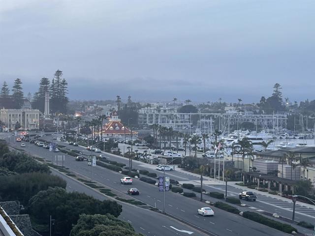 Image 72 of 75 For 1810 Avenida Del Mundo  504
