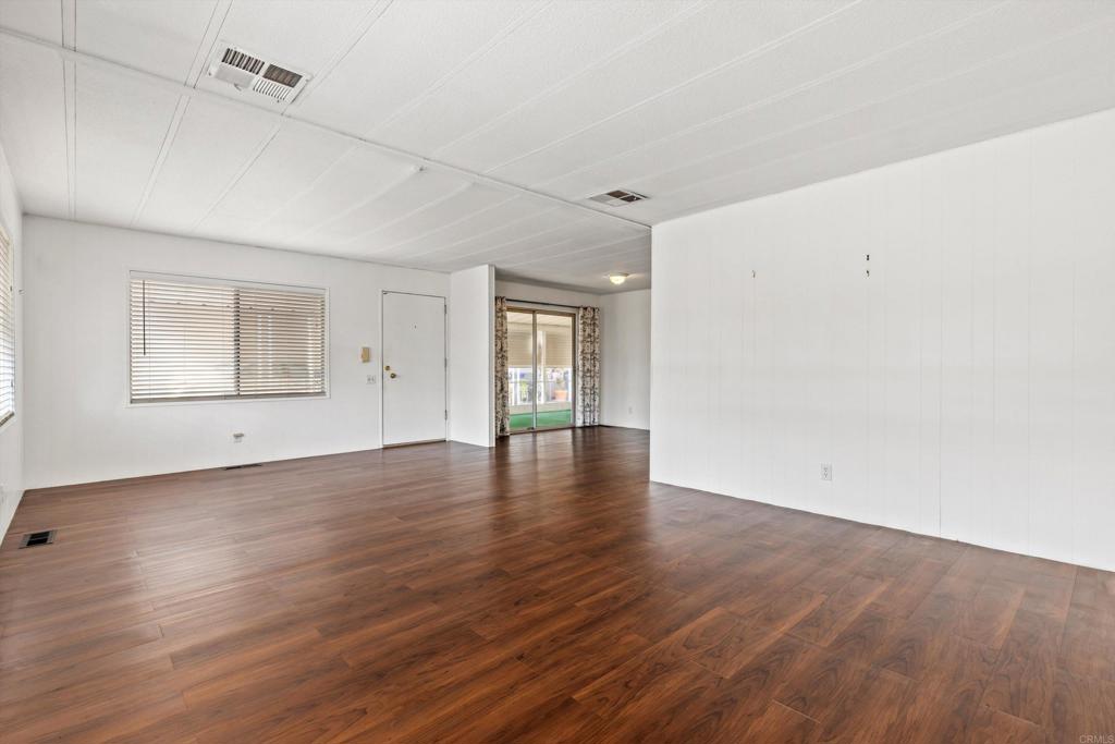3535 Linda Vista Drive - photo 11